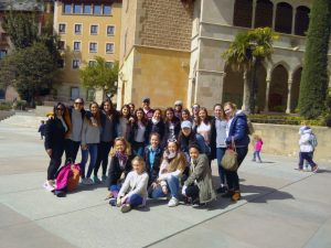 Upper School students with exchange students from france and spain