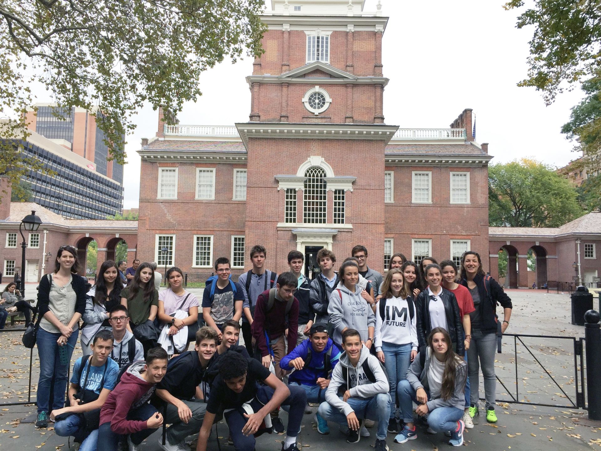 Upper School students with exchange students from france and spain
